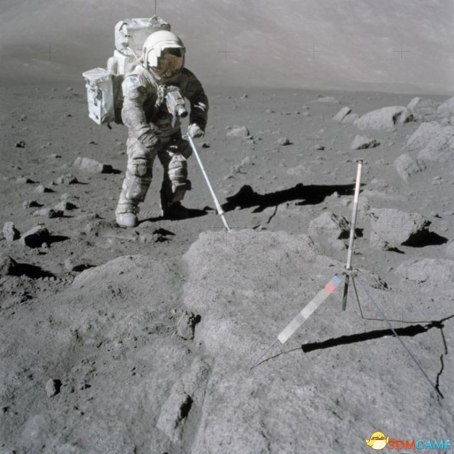 登月49周年：NASA采集的月球岩石大部分仍未动